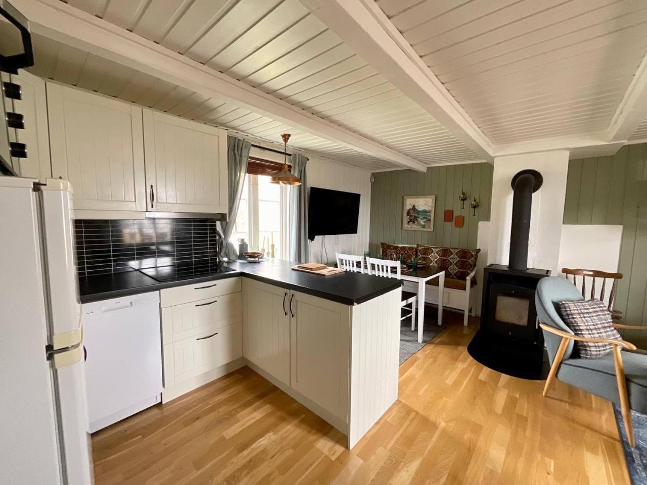Villa Stamsund Authentic Rorbu Exterior foto